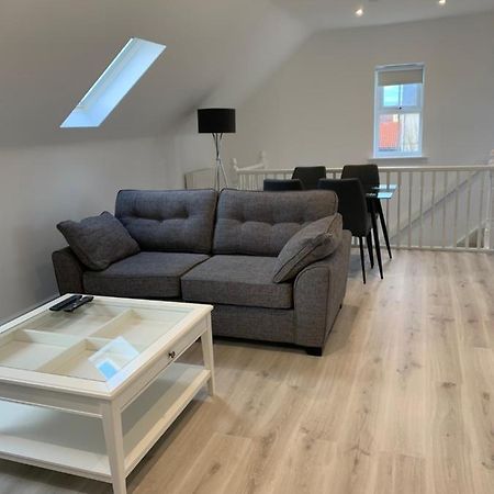 Peartree Lodge Cambourne Exterior foto